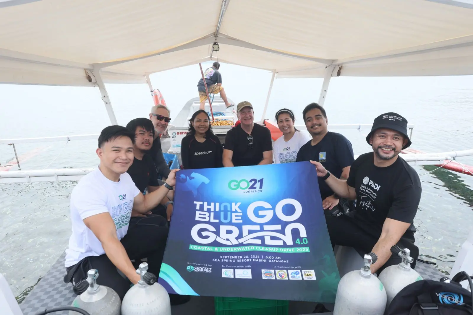 Divers participating in GO21's coastal and underwater cleanup drive 2025